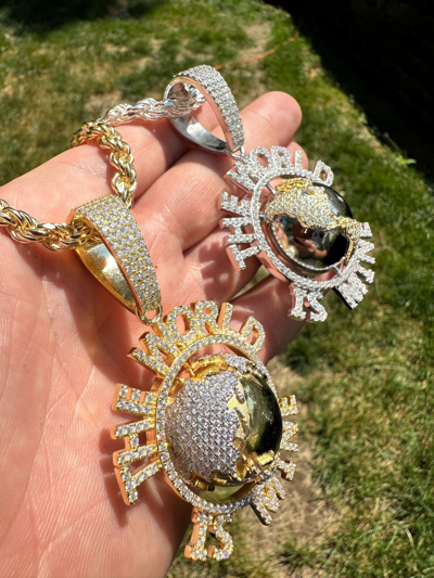Pre-owned Scarface Moissanite Hip Hop 925 Silver Iced World Is Mine Spinning Globe Pendant Necklace In White