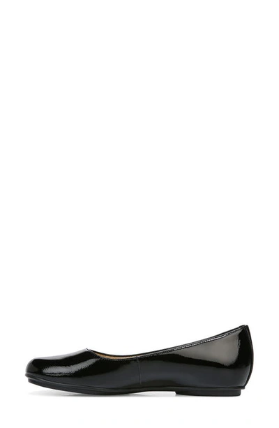 Naturalizer Women's Maxwell Round Toe Ballet Flats In Black Patent Leather