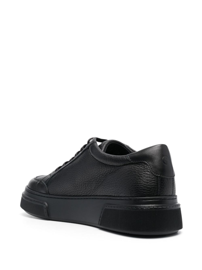 Shop Giorgio Armani Herren Pebbled Leather Sneakers In Black