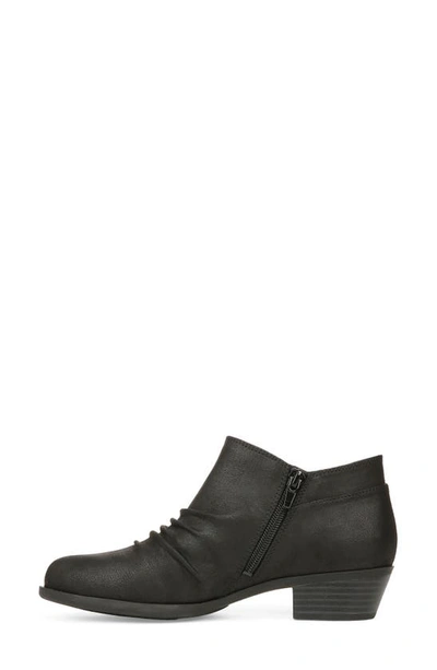 Lifestride Aurora Scrunch Ankle Boot In Black
