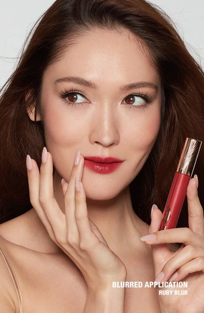 Charlotte Tilbury Airbrush Flawless Matte Liquid Lipstick In Ruby Blur