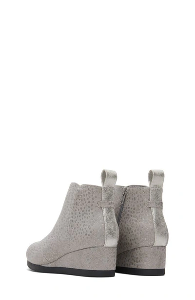 Toms Clare Zip Wedge Bootie In Grey