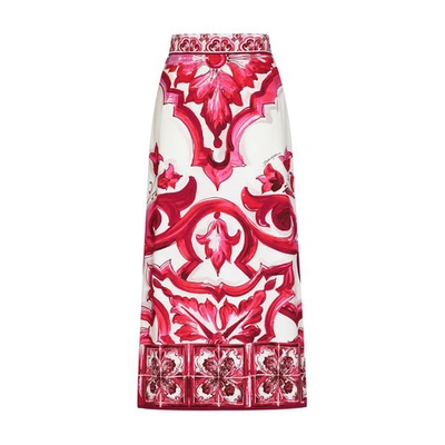 Shop Dolce & Gabbana Majolica-print Charmeuse Calf-length Skirt With Slit In Tris_maioliche_fuxia