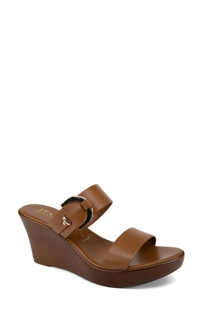 Shop Italian Shoemakers Quincie Slide Wedge Sandal In Luggage