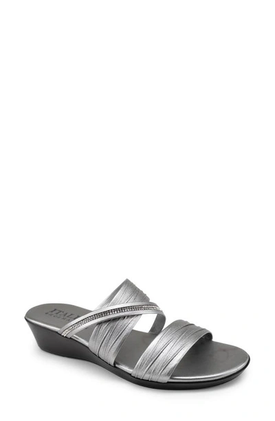 Shop Italian Shoemakers Hollis Wedge Slide Sandal In Grey