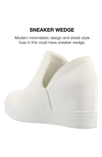 Journee Collection Collection Women's Cardi Wide Width Sneaker Wedge In White