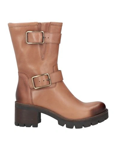 Paola Ferri Woman Ankle Boots Brown Size 7 Soft Leather In Brown