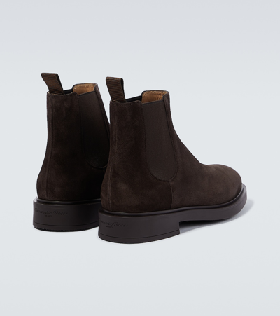 Gianvito Rossi Douglas Suede Chelsea Boots In Brown