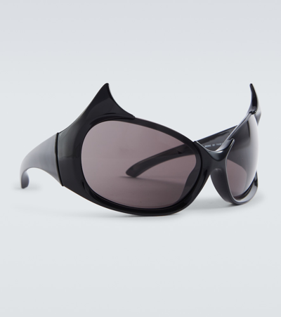 Shop Balenciaga Gotham Cat Sunglasses In Black