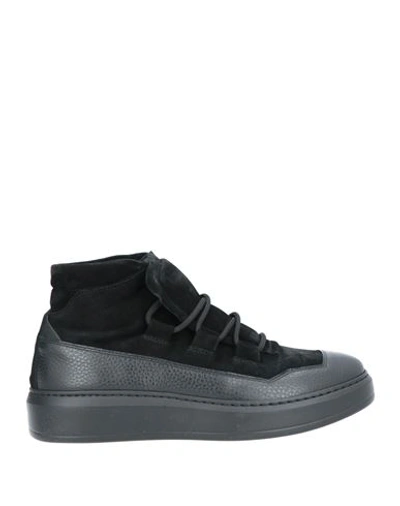 Shop Giovanni Conti Man Sneakers Black Size 8 Soft Leather