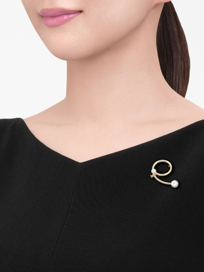 Tasaki 18kt Yellow Gold Collection Line A Fine Balance Pearl Brooch In Gold
