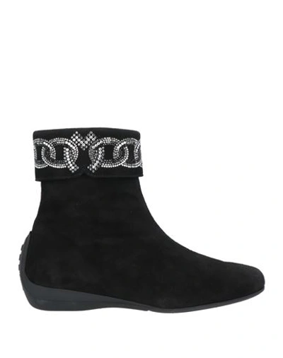 Mania Woman Ankle Boots Black Size 7.5 Soft Leather In Black