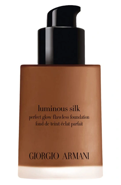 Armani Collezioni Armani Beauty Luminous Silk Natural Glow Foundation In 14 Very Deep/olive