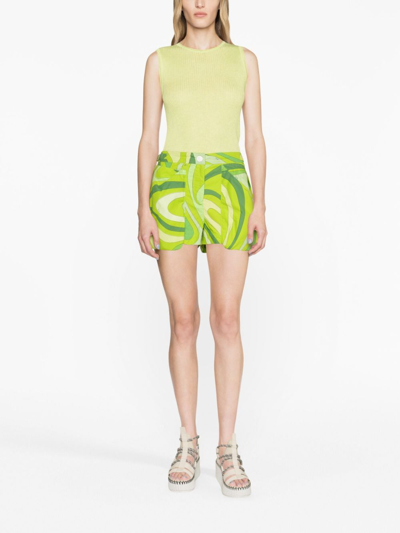 Shop Pucci Swirl-print Pouch-pockets Cotton Shorts In Green