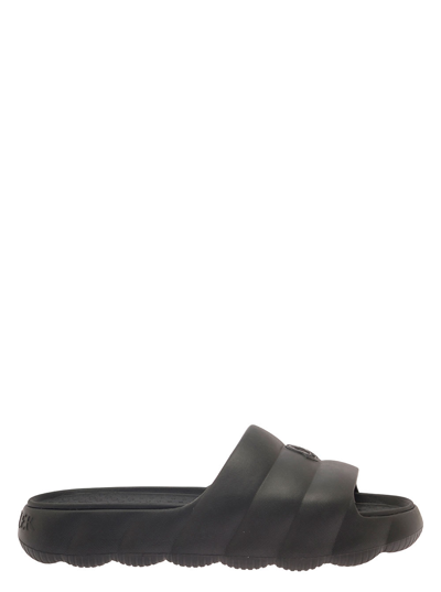 Shop Moncler Lilo Black Slides In Quilted Rubber Woman