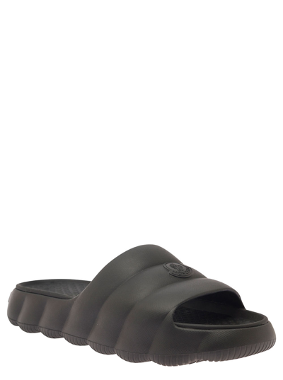 Shop Moncler Lilo Black Slides In Quilted Rubber Woman