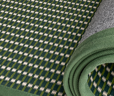 Karakter Rugs Green Uni In Green