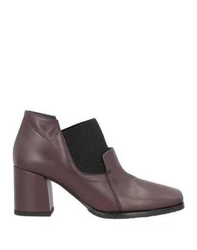 Ixos Woman Ankle Boots Burgundy Size 8 Leather, Textile Fibers In Red