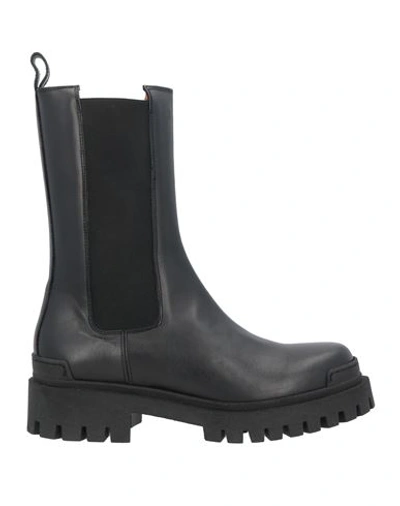 Ennequadro Woman Ankle Boots Black Size 11 Calfskin In Black