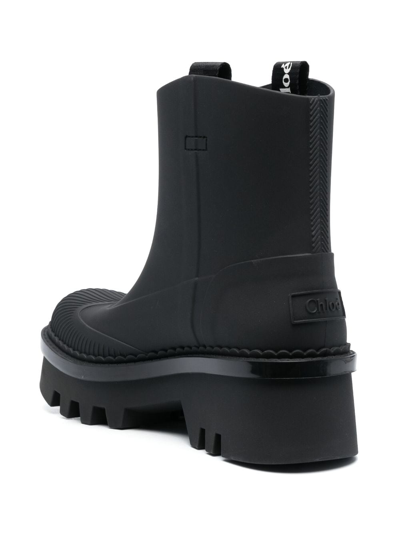 Chloé Elegant Mini Rain Boots With Scallop Detailing In Black