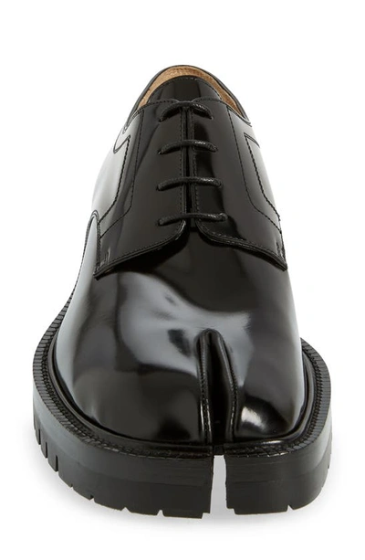 Maison Margiela Tabi Laced Shoes In Black