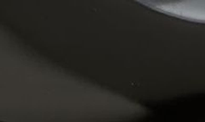 Maison Margiela Tabi Laced Shoes In Black