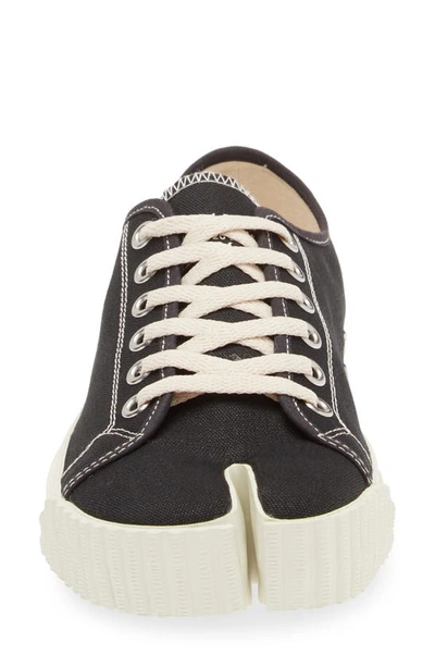 Maison Margiela Tabi Low-top Sneakers In Black