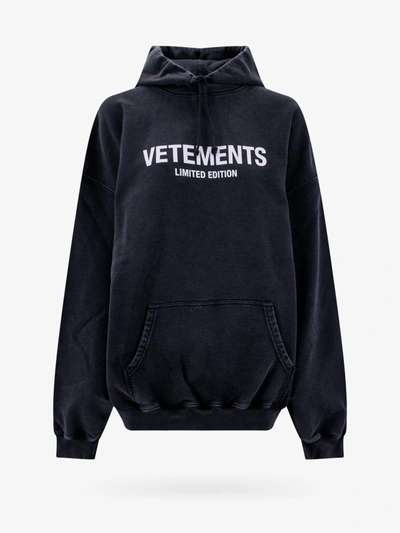 Shop Vetements Sweatshirt In Black