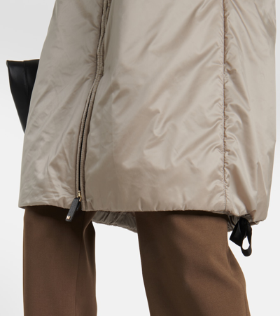 Max Mara Greengi Padded Technical Vest In Silver