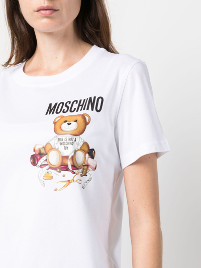 Shop Moschino Teddy Bear-motif Cotton T-shirt In Weiss