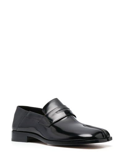 Maison Margiela Tabi Split-toe Patent-leather Loafers In Black