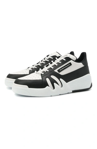 Shop Giuseppe Zanotti Sneaker In Black/white