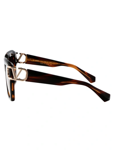 Shop Valentino Garavani Sunglasses In 107b Brn - Gld