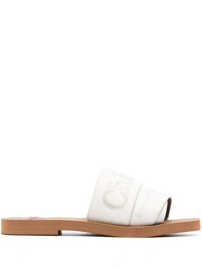 Shop Chloé Ballarina In White