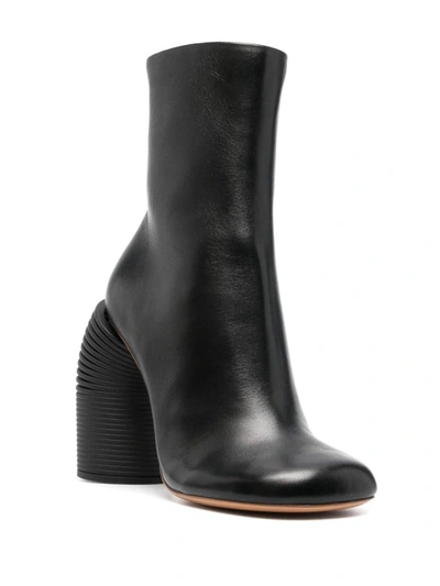 Shop Off-white Ankle Boot With Spring Heel In Black