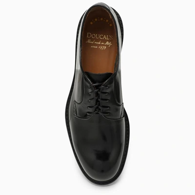 Shop Doucal's Low Lace-up In Black