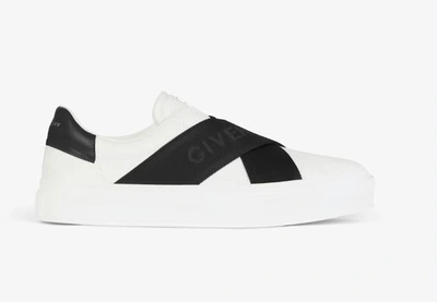Shop Givenchy Sneaker "city Sport" In White