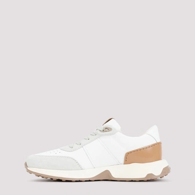 Shop Tod's Low-top Sneakers Shoes In White