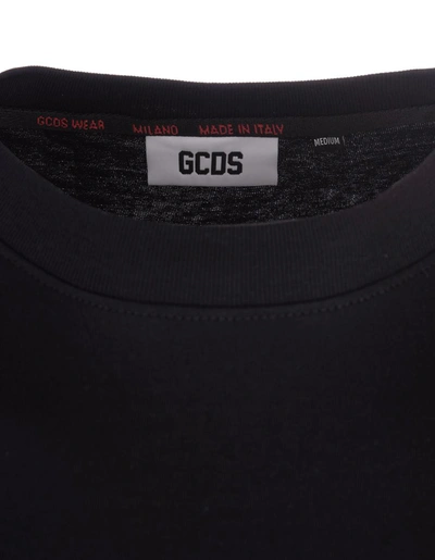 Shop Gcds T-shirt With Graphic Print In Black