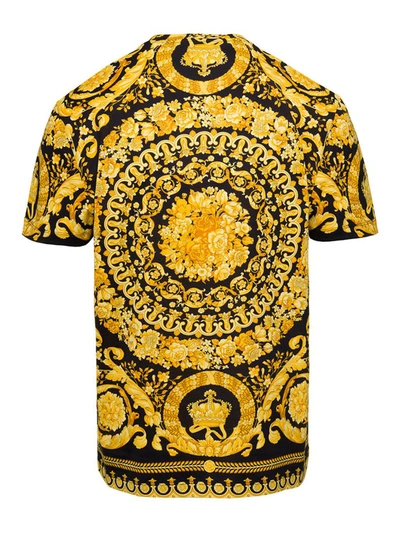 Shop Versace Black And Yellow Crewneck T-shirt With All-over Barocco Print In Cotton Man