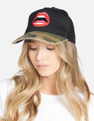 Lauren Moshi Jilly Red Open Lip In Black Camo