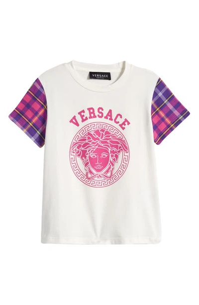 Shop Versace Kids' Tartan Plaid Medusa Logo Stretch Cotton Graphic T-shirt In 6wb00 Bianco Fuxia Fuxiaviola
