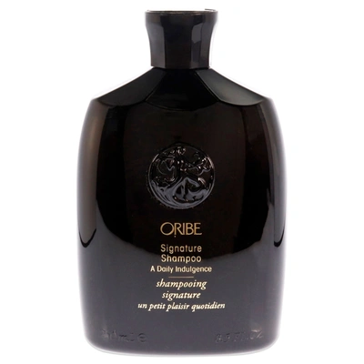 Shop Oribe Signature Shampoo By  For Unisex - 8.5 oz Shampoo In Black