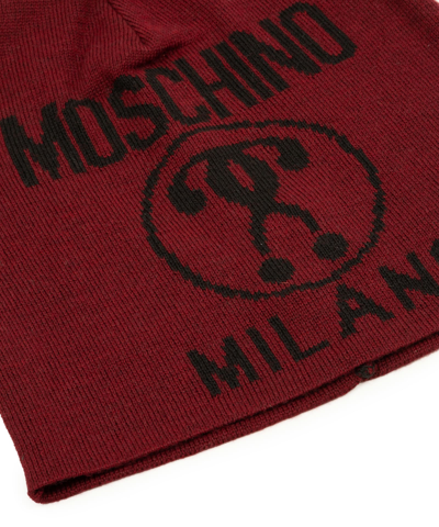 Shop Moschino Double Question Mark Wool Beanie In Bordeaux