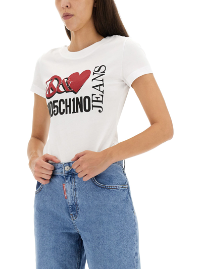 Shop M05ch1n0 Jeans Peace & Love T-shirt In Bianco