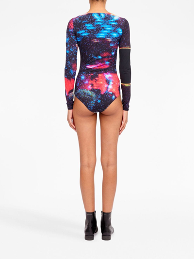 Mm6 Maison Margiela Graphic-print Long-sleeve Body In Black