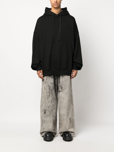 Juunj Graphic-print Long-sleeve Hoodie In Black