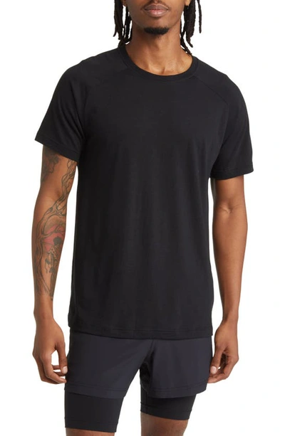 Shop Alo Yoga The Triumph Crewneck T-shirt In Black