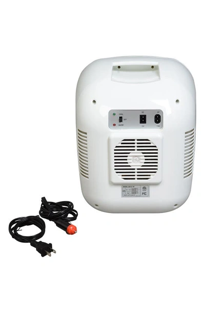 Uber Appliance Chill Xl Personal Portable Mini Fridge In White