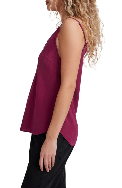 Bella Dahl Frayed Edge Camisole In Dark Magenta